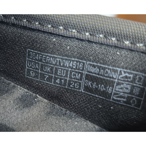 Vionic By Orthaheel Days Fern Mary Jane Flat Women's 9 Grey Suede Embellished - Picture 9 of 9